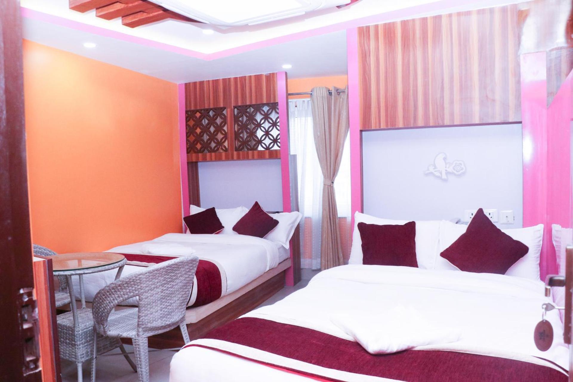 Om Tandoori Hotel 加德满都 外观 照片